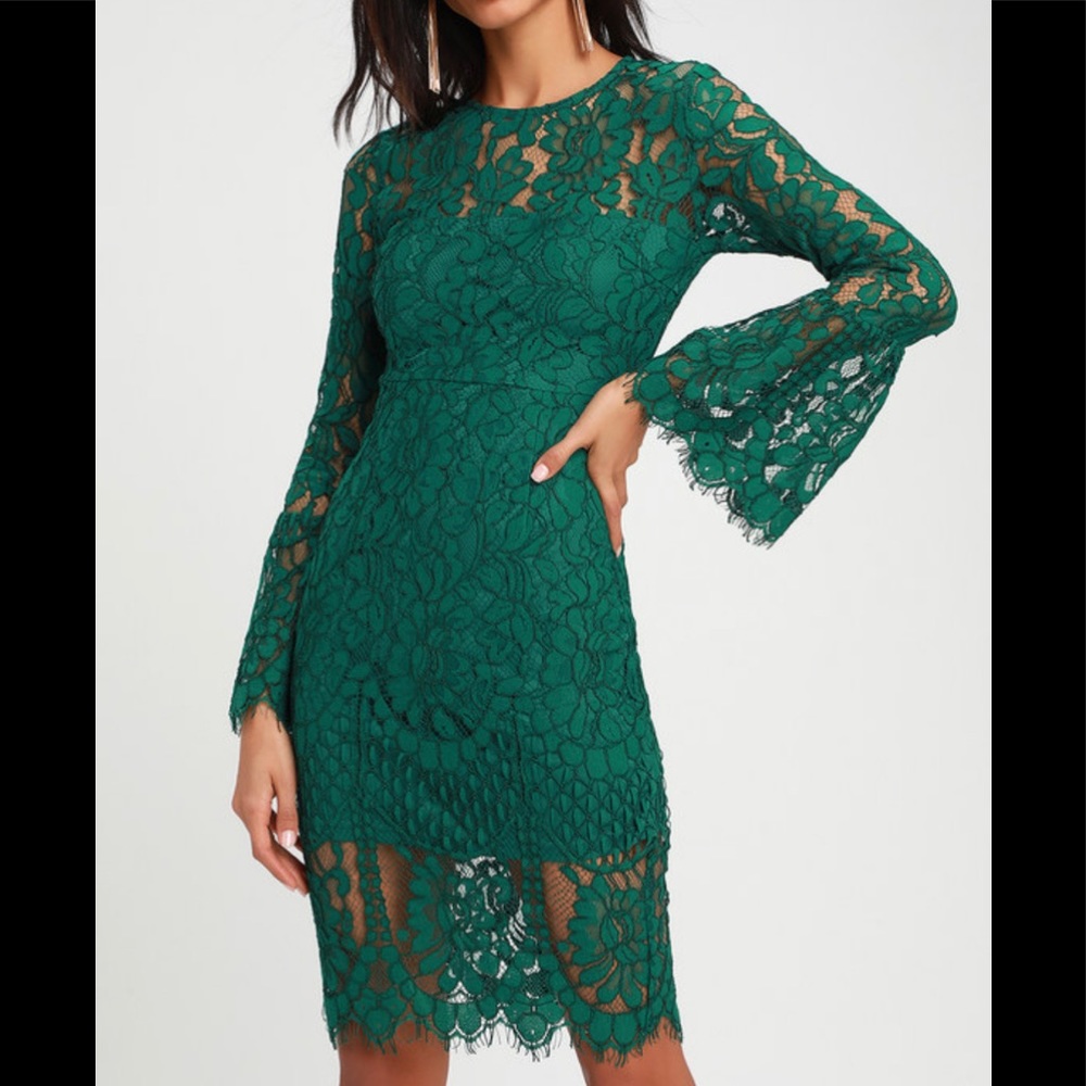 BRAND NEW Lulus dress